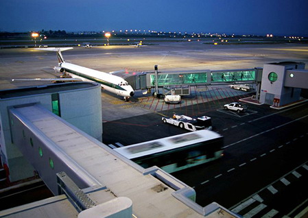 Aeroporto di Bari Stazione Servizio Navetta